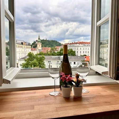 Panorama Schlossberg & Jacuzzi Грац Екстер'єр фото